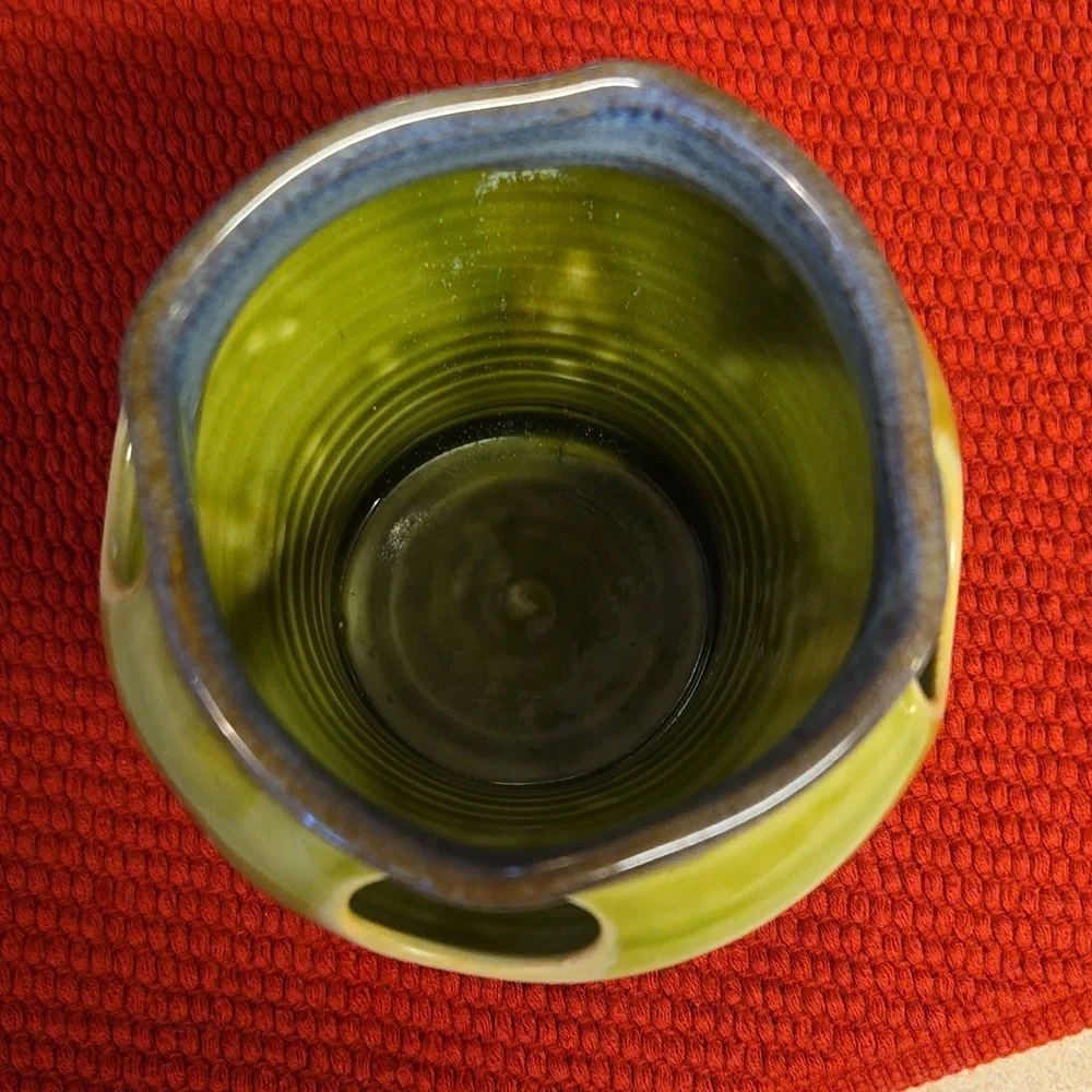 Pottery toothbrush toothpaste holder blue and green floral